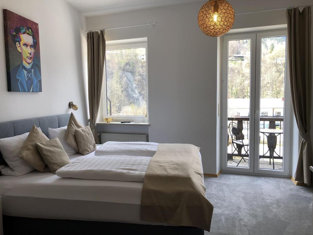 Pension Und Ferienwohnung Frech 马克特谢伦贝格 外观 照片